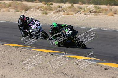 media/Oct-08-2022-SoCal Trackdays (Sat) [[1fc3beec89]]/Turn 7 Inside (145pm)/